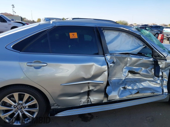 2017 Toyota Camry Hybrid LE with VIN 4T1BD1FKXHU221682, listed as a IAAI auction lot 41555214 with 1 mi miles. Bid and sale history available at carsss.com. Image 13.