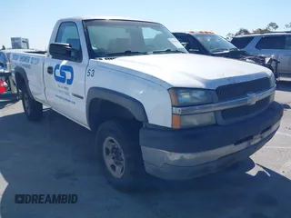 2004 Chevrolet Silverado 2500 z VIN 1GBHC24U64E349020, wystawiony jako IAAI lot #41840530 z przebiegiem 341 184 mil mil oraz . Historia ofert i sprzedaży dostępna na DreamBid. Obrazek 1.
