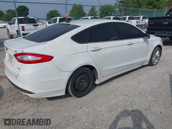 2013 Ford Fusion SE with VIN 3FA6P0H79DR185216, listed as a IAAI auction lot 42425938 with Not provided miles and . Bid and sale history available at DreamBid. Image 4.