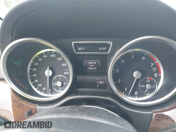 2014 Mercedes-Benz GL 450 с VIN 4JGDF7CE6EA270377, выставлен на аукционе IAAI как лот 42241820 с пробегом 136 219 миль миль и . История ставок и продаж доступна на DreamBid. Изображение 7.