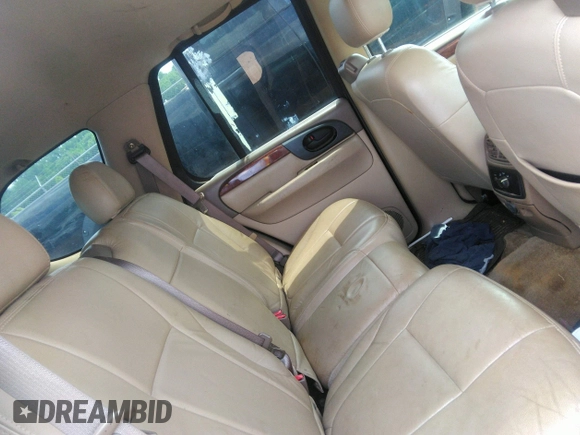 2004 Isuzu Ascender S с VIN 4NUDS13S542102164, выставлен на аукционе IAAI как лот 42295533 с пробегом 217 478 миль миль и . История ставок и продаж доступна на DreamBid. Изображение 8.