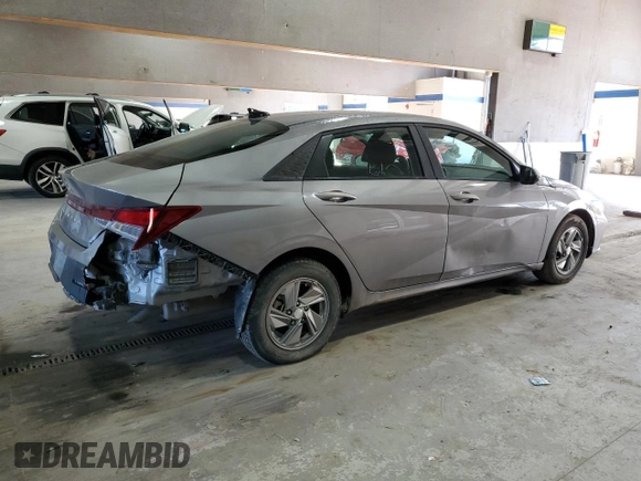 2024 Hyundai Elantra SE with VIN KMHLL4DG4RU686922, listed as a Copart auction lot 43054995 with 27,833 mi miles and Salvage Title. Bid and sale history available at DreamBid. Image 3.