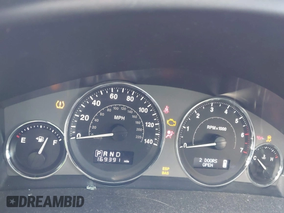 2008 Jeep Commander Limited with VIN 1J8HG58NX8C163429, listed as a IAAI auction lot 41501453 with 169,391 mi miles. Bid and sale history available at carsss.com. Image 7.