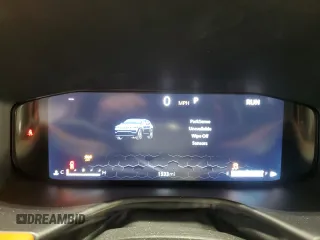 2024 Jeep Compass Limited с VIN 3C4NJDCNXRT158976, выставлен на аукционе Copart как лот 53246675 с пробегом 1 533 миль миль и Списание • Salvage title. История ставок и продаж доступна на DreamBid. Изображение 9.