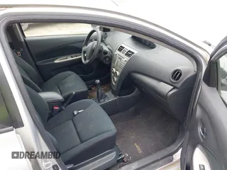 2010 Toyota Yaris с VIN JTDBT4K3XA4063583, выставлен на аукционе IAAI как лот 41943972 с пробегом 170 729 миль миль и . История ставок и продаж доступна на DreamBid. Изображение 5.
