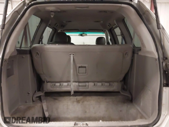 2004 Honda Odyssey EX-L with VIN 5FNRL18974B127696, listed as a IAAI auction lot 41643243 with 200,286 mi miles and . Bid and sale history available at DreamBid. Image 18.