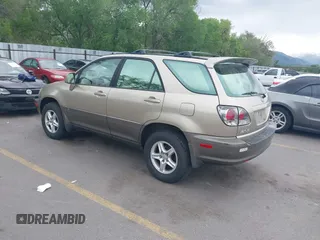 2002 Lexus RX 300 z VIN JTJHF10U920248564, wystawiony jako IAAI lot #42286016 z przebiegiem 137 595 mil mil oraz . Historia ofert i sprzedaży dostępna na DreamBid. Obrazek 3.
