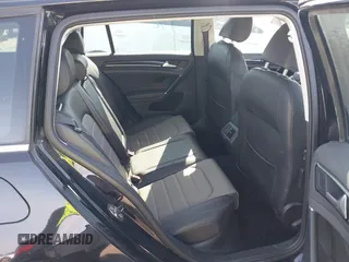 2015 Volkswagen Golf SportWagen TDI S with VIN 3VWCA7AU3FM500306, listed as a IAAI auction lot 41555391 with 187,142 mi miles. Bid and sale history available at carsss.com. Image 8.