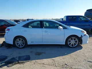 2010 Lexus HS 250h with VIN JTHBB1BA6A2027092, listed as a IAAI auction lot 41144857 with 152,573 mi miles and . Bid and sale history available at DreamBid. Image 13.