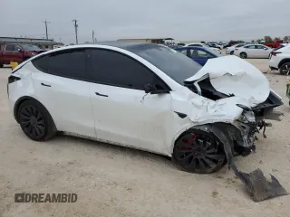2021 Tesla Model Y Performance z VIN 5YJYGDEF0MF267326, wystawiony jako Copart lot #52319925 z przebiegiem Nie podano mil oraz Szkoda całkowita • Salvage title. Historia ofert i sprzedaży dostępna na DreamBid. Obrazek 4.