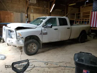 2014 Ram 2500 Tradesman z VIN 3C6UR5HL9EG195836, wystawiony jako Copart lot #54565845 z przebiegiem 227 221 mil mil oraz Szkoda całkowita • Salvage title. Historia ofert i sprzedaży dostępna na DreamBid. Obrazek 1.