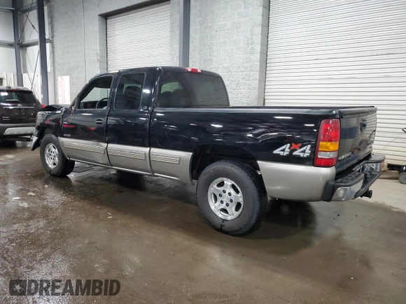 2000 Chevrolet Silverado 1500 LT with VIN 1GCEK19T7YE229468, listed as a Copart auction lot 47787025 with 118,758 mi miles and Salvage Title. Bid and sale history available at DreamBid. Image 2.