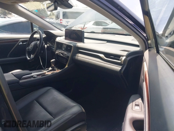 2021 Lexus RX 350 z VIN JTJHZMDA9M2053659, wystawiony jako IAAI lot #42383860 z przebiegiem 53 565 mil mil oraz . Historia ofert i sprzedaży dostępna na DreamBid. Obrazek 5.