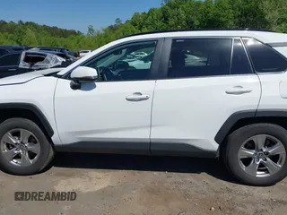 2024 Toyota RAV4 XLE with VIN 2T3P1RFV2RW443293, listed as a IAAI auction lot 42030139 with 32,277 mi miles. Bid and sale history available at carsss.com. Image 14.