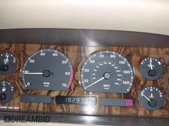 1997 Jaguar XJ Vanden Plas with VIN SAJKX6243VC800080, listed as a IAAI auction lot 42190859 with 192,979 mi miles and . Bid and sale history available at DreamBid. Image 7.