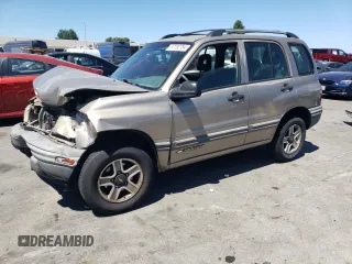 2002 Chevrolet Tracker z VIN 2CNBJ13C026951435, wystawiony jako Copart lot #57782784 z przebiegiem 132 279 mil mil oraz Szkody całkowita. Historia ofert i sprzedaży dostępna na DreamBid. Obrazek 1.