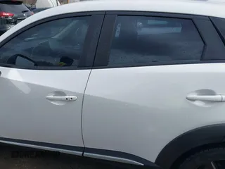 2016 Mazda CX-3 Grand Touring with VIN JM1DKFD73G0129737, listed as a IAAI auction lot 41875808 with 120,547 mi miles. Bid and sale history available at carsss.com. Image 15.