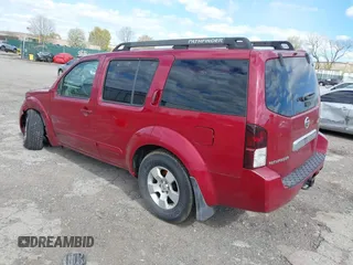 2007 Nissan Pathfinder SE with VIN 5N1AR18W87C624822, listed as a IAAI auction lot 41990477 with 220,869 mi miles. Bid and sale history available at carsss.com. Image 3.