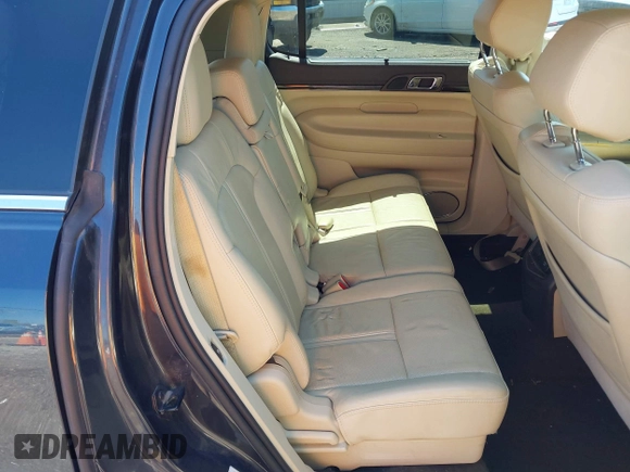 2014 Lincoln MKT EcoBoost z VIN 2LMHJ5ATXEBL57360, wystawiony jako IAAI lot #41976182 z przebiegiem 126 676 mil mil oraz . Historia ofert i sprzedaży dostępna na DreamBid. Obrazek 8.