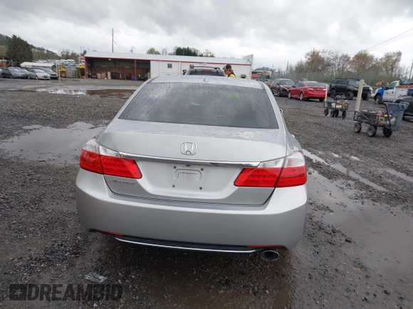2015 Honda Accord EX-L with VIN 1HGCR2F88FA060043, listed as a IAAI auction lot 41935976 with 88,523 mi miles and . Bid and sale history available at DreamBid. Image 16.