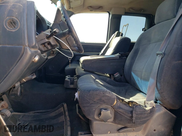 2001 Chevrolet Silverado 3500 with VIN 1GCJC39G01F121834, listed as a Copart auction lot 47854955 with 322,707 mi miles and Clean Title. Bid and sale history available at carsss.com. Image 7.