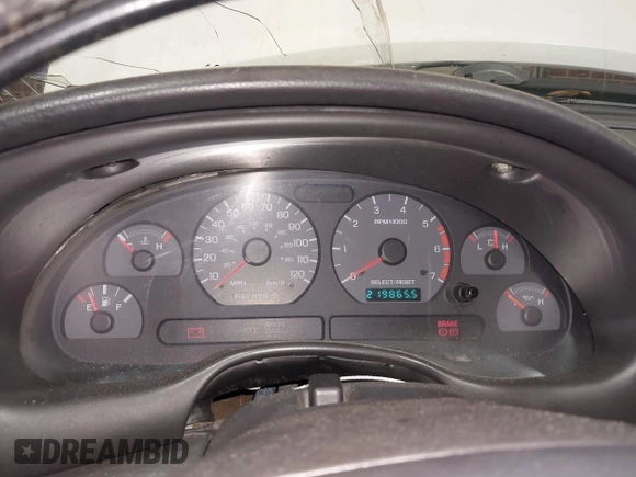 2000 Ford Mustang с VIN 1FAFP4049YF271931, выставлен на аукционе IAAI как лот 41984117 с пробегом 219 865 миль миль и . История ставок и продаж доступна на DreamBid. Изображение 7.