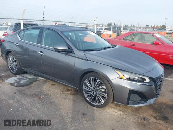 2023 Nissan Altima SL with VIN 1N4BL4EV6PN373414, listed as a IAAI auction lot 38292437 with 29,418 mi miles and . Bid and sale history available at DreamBid. Image 1.
