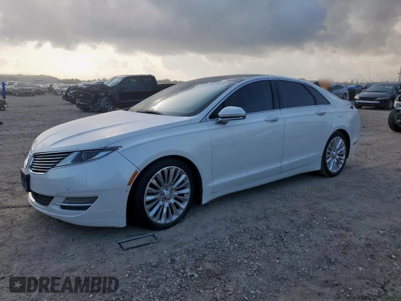2014 Lincoln MKZ with VIN 3LN6L2GK4ER811632, listed as a Copart auction lot 59675525 with 143,230 mi miles and Salvage title. Bid and sale history available at DreamBid. Image 1.