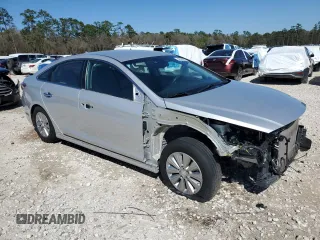 2016 Hyundai Sonata Hybrid SE with VIN KMHE24L14GA022983, listed as a Copart auction lot 48523255 with 112,896 mi miles and Salvage Title. Bid and sale history available at carsss.com. Image 4.