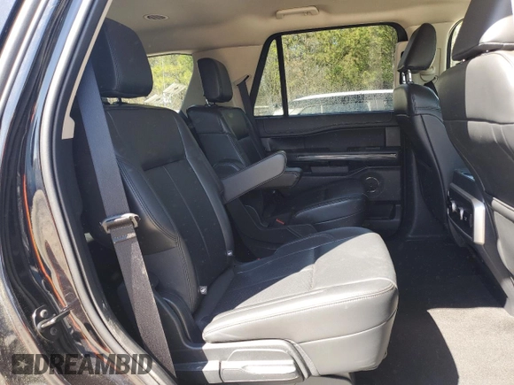 2024 Ford Expedition XLT with VIN 1FMJU1J8XREA41282, listed as a Copart auction lot 50352175 with 36,949 mi miles and Clean Title. Bid and sale history available at carsss.com. Image 11.
