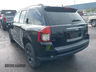 2017 Jeep Compass High Altitude z VIN 1C4NJCEB9HD160736, wystawiony jako IAAI lot #41501729 z przebiegiem 100 498 mil mil oraz . Historia ofert i sprzedaży dostępna na DreamBid. Obrazek 3.
