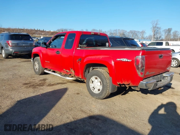 2004 GMC Canyon SLE Z71 with VIN 1GTDT196048219974, listed as a IAAI auction lot 41646302 with 227,684 mi miles. Bid and sale history available at carsss.com. Image 3.