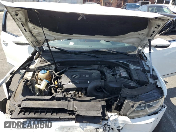 2016 Volkswagen Passat SE с VIN 1VWBT7A35GC024737, выставлен на аукционе Copart как лот 61588285 с пробегом 157 573 миль миль и Списание • Salvage title. История ставок и продаж доступна на DreamBid. Изображение 11.
