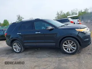 2014 Ford Explorer XLT z VIN 1FM5K8D88EGA98879, wystawiony jako IAAI lot #42135156 z przebiegiem 221 590 mil mil oraz . Historia ofert i sprzedaży dostępna na DreamBid. Obrazek 13.