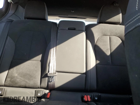 2024 Volvo XC40 Plus with VIN YV4EH3HL4R2232839, listed as a Copart auction lot 50627475 with 29,439 mi miles and Salvage title. Bid and sale history available at DreamBid. Image 10.