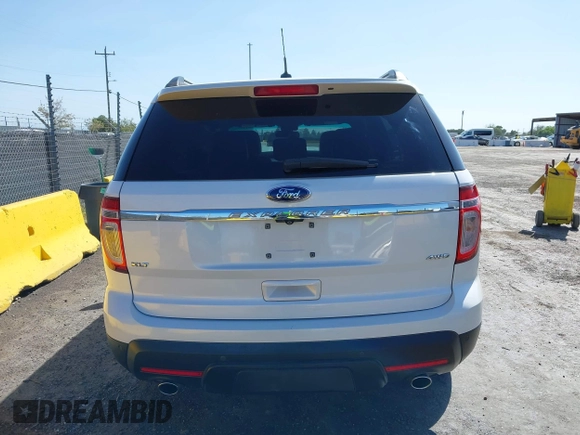 2014 Ford Explorer XLT with VIN 1FM5K8D81EGC01334, listed as a IAAI auction lot 41995546 with 139,812 mi miles and . Bid and sale history available at carsss.com. Image 16.
