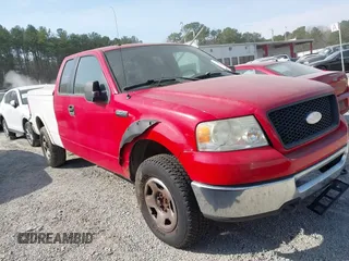 2006 Ford F-150 XLT with VIN 1FTPX14596NA01701, listed as a IAAI auction lot 41785615 with 170,388 mi miles. Bid and sale history available at carsss.com. Image 1.