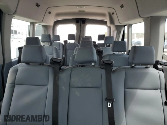 2018 Ford Transit Passenger XL z VIN 1FBAX2CM6JKA67593, wystawiony jako Copart lot #46419645 z przebiegiem 27 491 mil mil oraz Szkody całkowita. Historia ofert i sprzedaży dostępna na DreamBid. Obrazek 10.