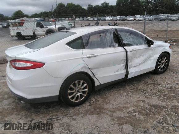 2016 Ford Fusion S with VIN 3FA6P0G70GR126917, listed as a IAAI auction lot 42163529 with 252,148 mi miles and . Bid and sale history available at DreamBid. Image 4.