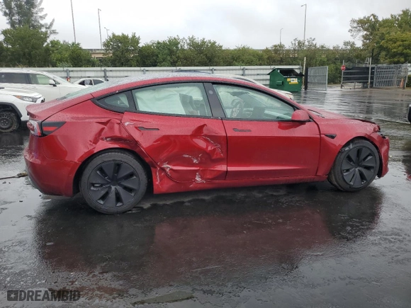 2025 Tesla Model 3 Long Range with VIN 5YJ3E1EA4SF885944, listed as a Copart auction lot 88676385 with 1,073 mi miles and Non Repairable. Bid and sale history available at carsss.com. Image 3.