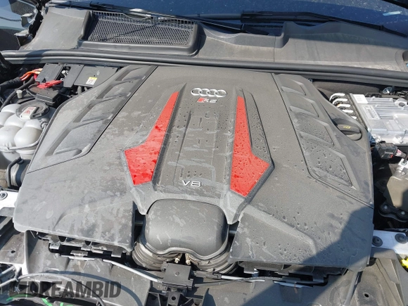 2024 Audi RS Q8 z VIN WU1ARBF15RD005841, wystawiony jako IAAI lot #42187837 z przebiegiem 8 379 mil mil oraz . Historia ofert i sprzedaży dostępna na DreamBid. Obrazek 10.