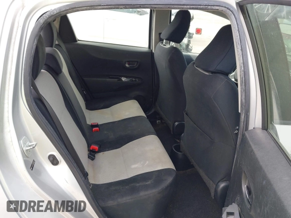 2013 Toyota Yaris L with VIN JTDKTUD32DD542761, listed as a IAAI auction lot 41969533 with 123,281 mi miles. Bid and sale history available at carsss.com. Image 8.