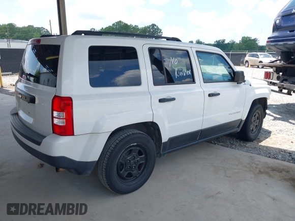 2016 Jeep Patriot Sport with VIN 1C4NJPBB7GD774369, listed as a IAAI auction lot 42583722 with 180,474 mi miles and . Bid and sale history available at DreamBid. Image 4.