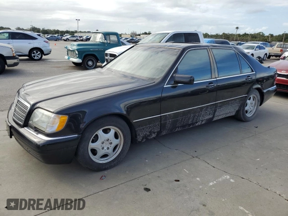 1998 Mercedes-Benz S-Class with VIN WDBGA51G6WA384615, listed as a Copart auction lot 77258814 with 0 mi miles and Salvage Title. Bid and sale history available at carsss.com. Image 1.