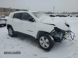 2022 Jeep Compass Altitude with VIN 3C4NJDBB1NT222808, listed as a Copart auction lot 45980745 with 51,242 mi miles and Salvage Title. Bid and sale history available at carsss.com. Image 4.