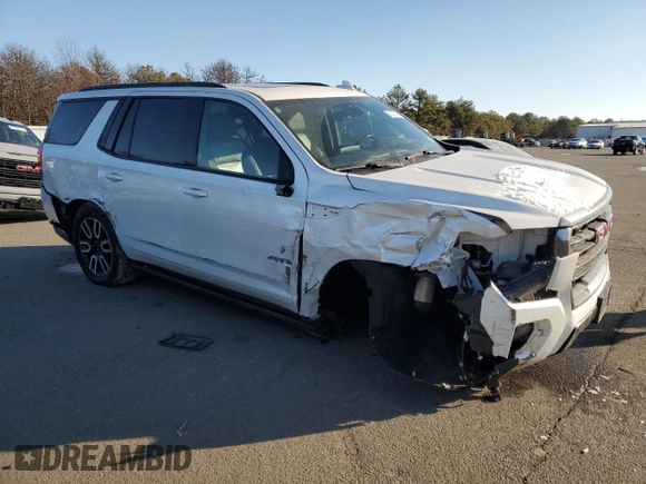 2021 GMC Yukon AT4 with VIN 1GKS2CKD4MR206593, listed as a Copart auction lot 42100765 with 75,930 mi miles and Salvage Title. Bid and sale history available at carsss.com. Image 4.