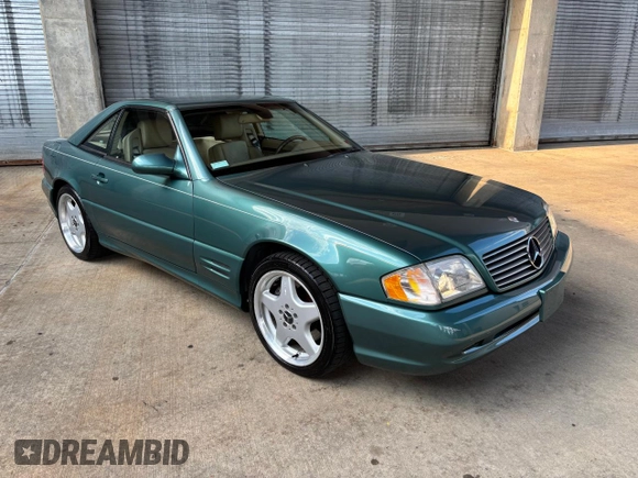 2002 Mercedes-Benz SL 500 with VIN WDBFA68F42F204673, listed as a Copart auction lot 56757525 with 32,967 mi miles and Clean title. Bid and sale history available at DreamBid. Image 1.