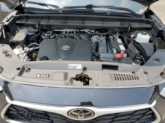 2022 Toyota Highlander LE z VIN 5TDBZRBH4NS176057, wystawiony jako Copart lot #60428025 z przebiegiem 54 600 mil mil oraz Szkoda całkowita • Salvage title. Historia ofert i sprzedaży dostępna na DreamBid. Obrazek 12.