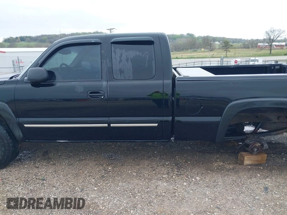2004 Chevrolet Silverado 1500 Z71 with VIN 2GCEK19T441260222, listed as a IAAI auction lot 41882532 with 136,962 mi miles and . Bid and sale history available at DreamBid. Image 15.