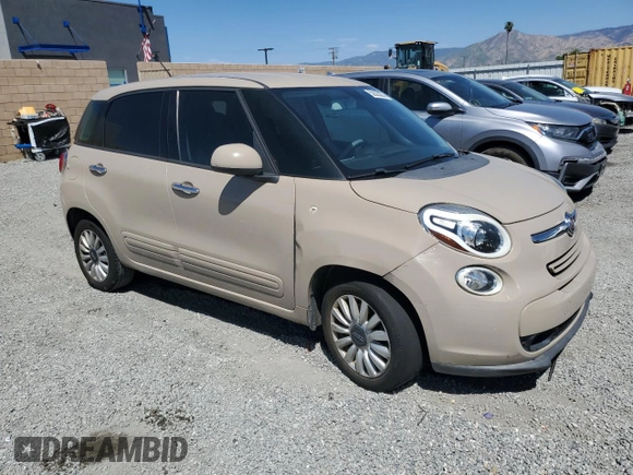 2014 FIAT 500L Easy with VIN ZFBCFABHXEZ024171, listed as a Copart auction lot 52825225 with 165,614 mi miles and Clean Title. Bid and sale history available at carsss.com. Image 4.